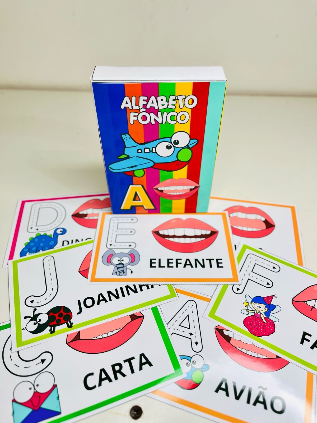 Alfabeto Fônico com Caixinha: Aprendizado Divertido! - Imagem 7