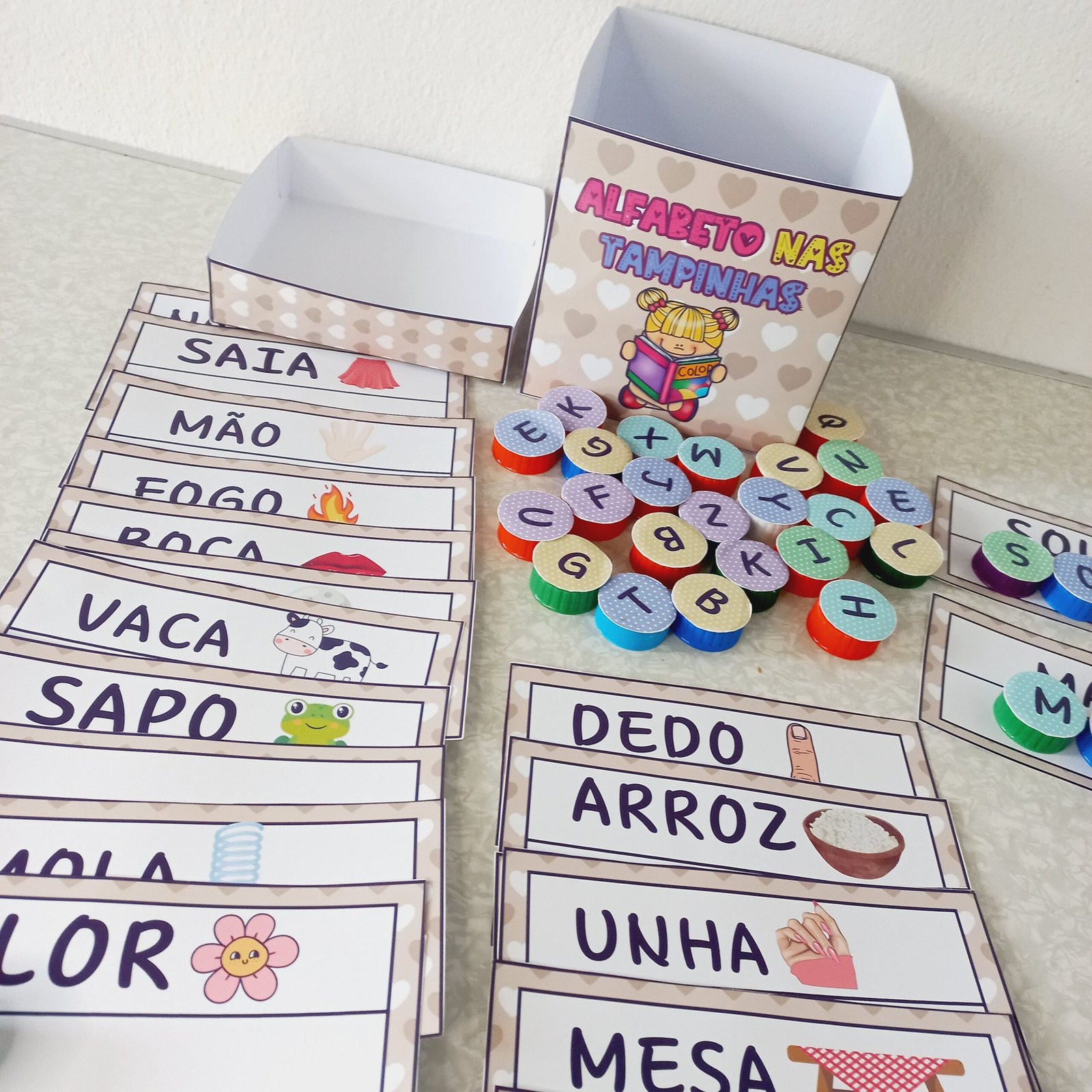 📝Alfabeto nas tampinhas: - Imagem 7