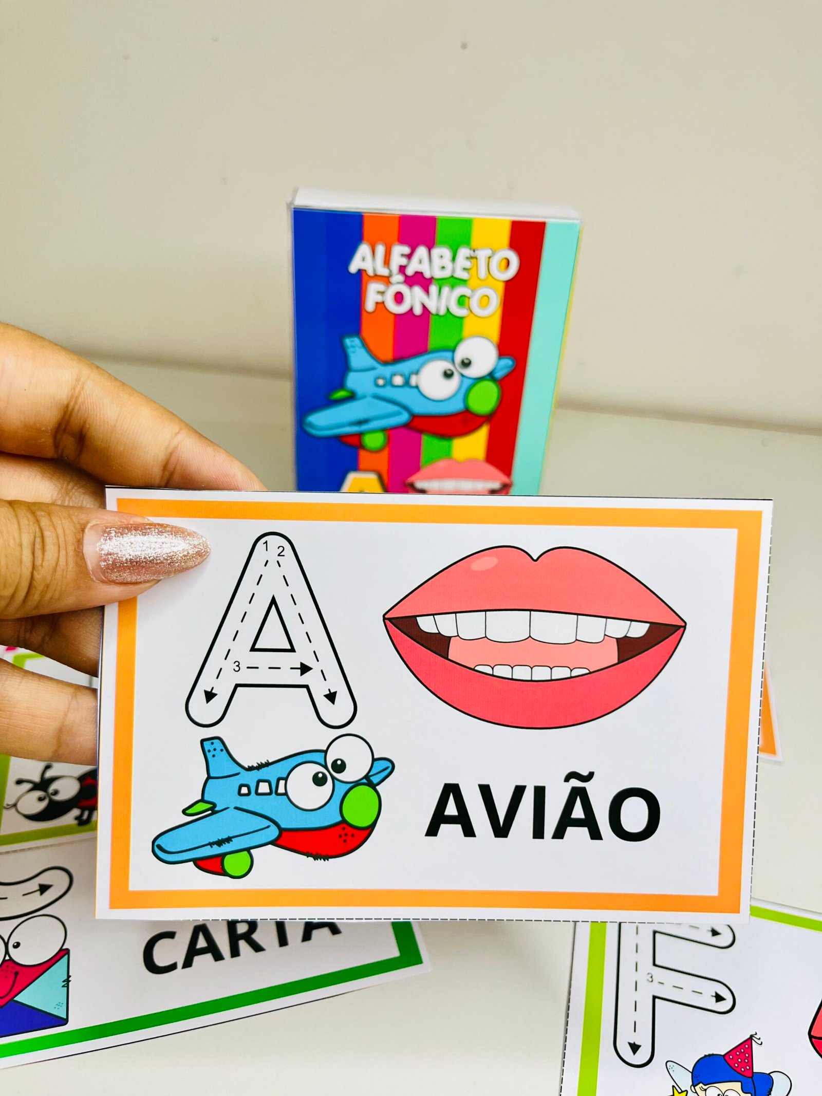 Alfabeto Fônico com Caixinha: Aprendizado Divertido! - Imagem 5